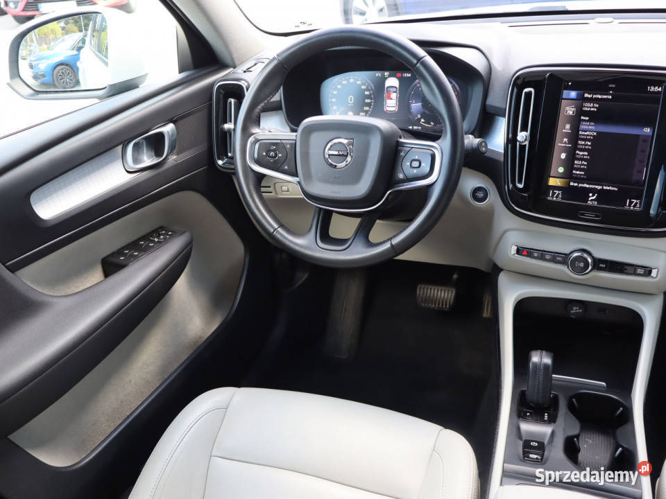 Volvo XC40 D3 śląskie