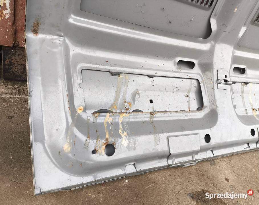 Nowa klapa bagażnika Fiat 126p stare zapasy Wolbrom