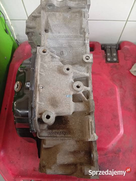 Miska olejowa renault Mercedes 13tce110178859R osobowe Warszawa