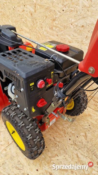 Odśnieżarka spalinowa pług Z WYRZUTEM Wolf