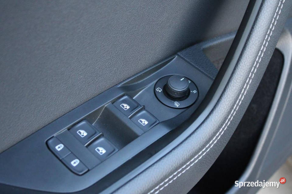 Skoda Superb 2024r ACC Kam Cofania Ele Fotele 200KM