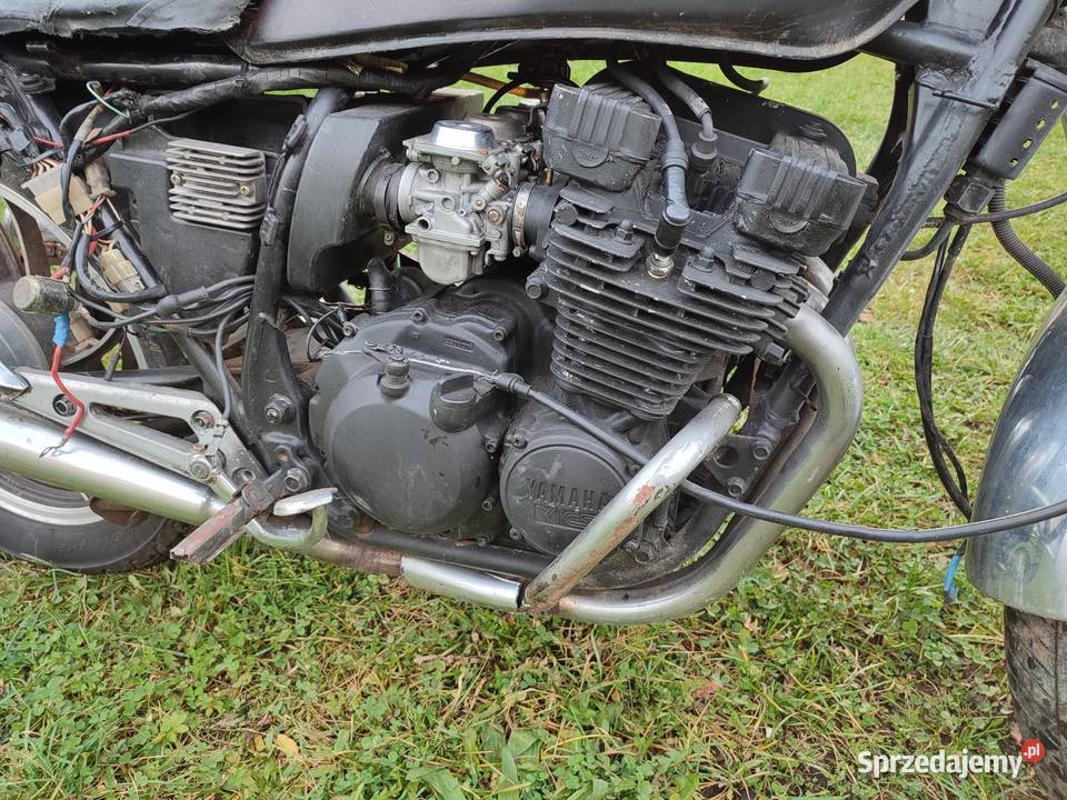 Yamaha XJ 550 części lampa licznik kapa Jelenia Góra
