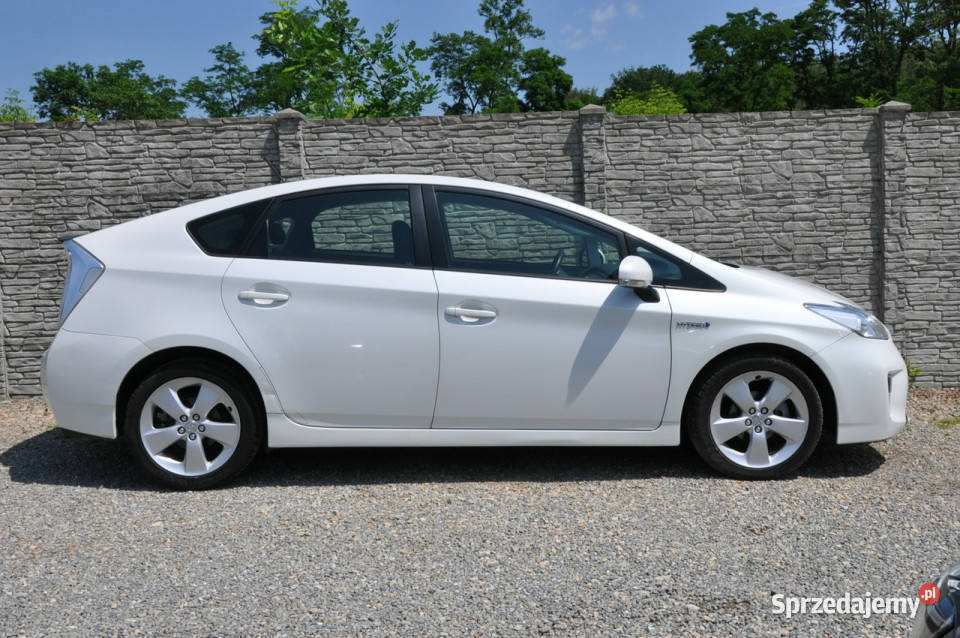Toyota Prius 18 136 Lift Dynamic Oryginał Mały