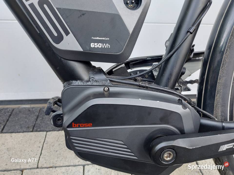 Rower elektryczny miejski BULLS LACUBE Jelenia Góra