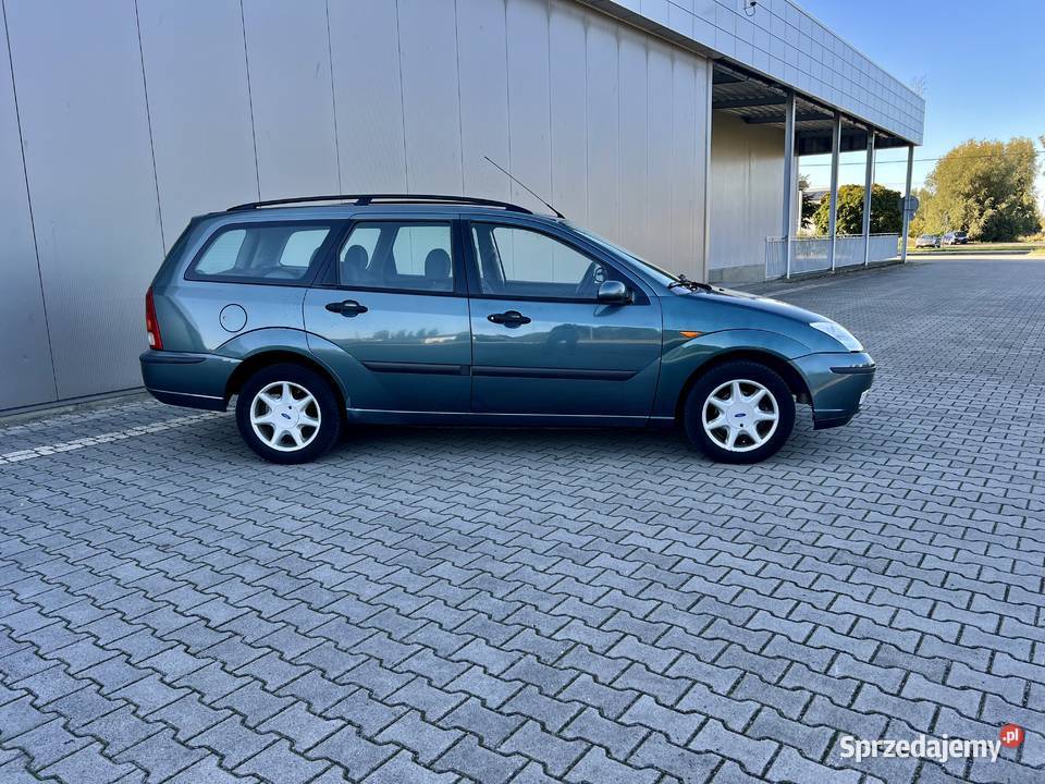 ŚlicznyZadbanyFordFocus2004r16Benzyna230Przebiegu łódzkie