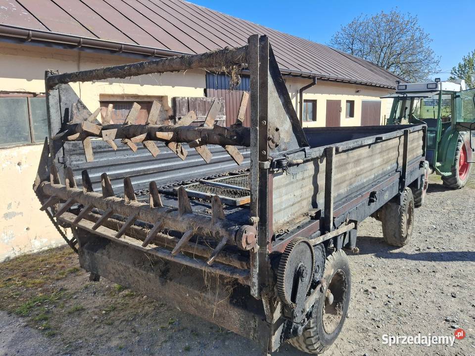 Rozrzutnik obornika czarna białostocka