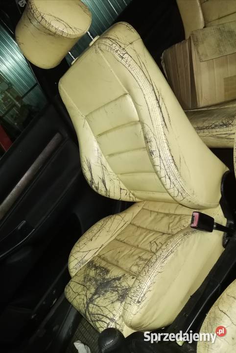 Fotele fotel kanapa Audi a4 b5 sedan skóra Wyposażenie wnętrza Zagórz