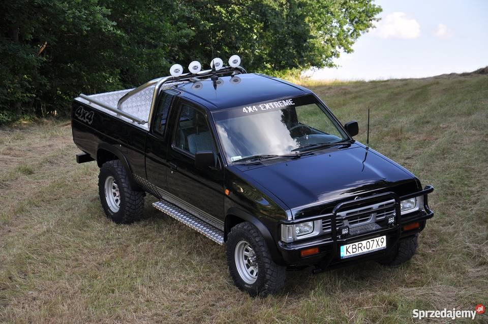 PIEKNY KLASYK RENOWACJI NISSAN D21 KINGCAB LPG Rok produkcji 1996 Inowrocław sprzedam