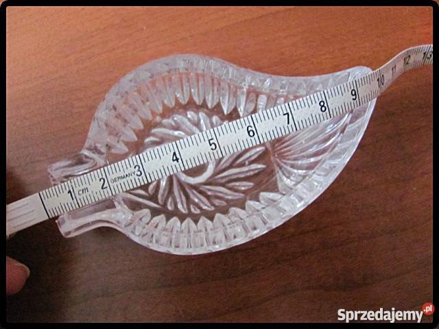 Popielniczka szklana kształt liścia Płock