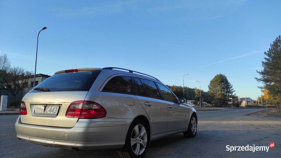 Mercedes E 211 32 rzędowa 6 2003 r Piła