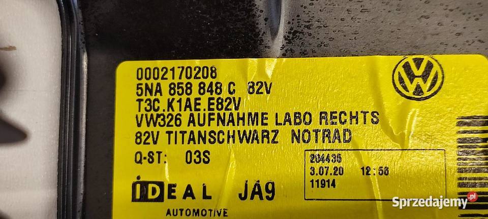 VW TIGUAN II MOCOWANIE PODŁOGI BAGAŻNIKA PRAWE Motoryzacja