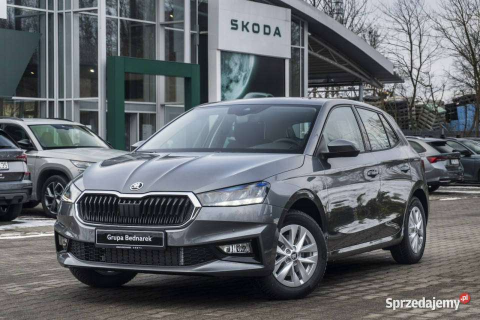 koda Fabia Drive 10 MPI 80 Dostępny ręki IV 2021 manualna łódzkie Łódź