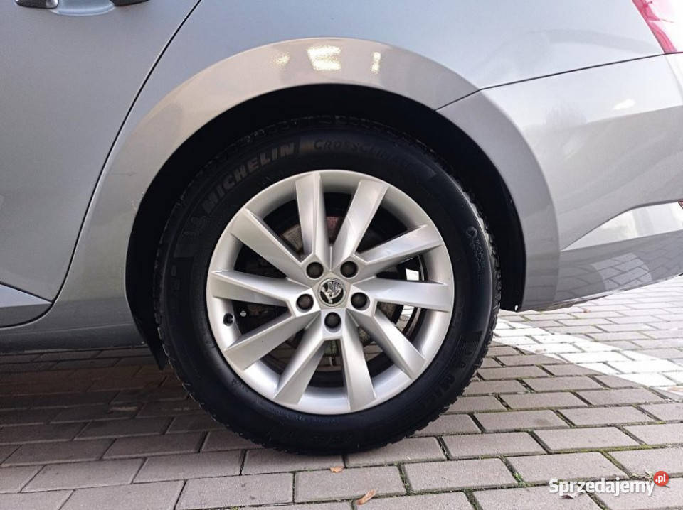 Skoda Superb 2018r FV23 SalonPL FrontAssist 180KM małopolskie Kraków