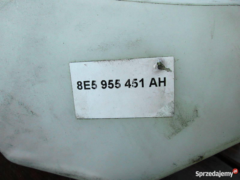 Audi A4 B6 B7 zbiornik spryskiwaczy pod Xenon Motoryzacja małopolskie Kraków