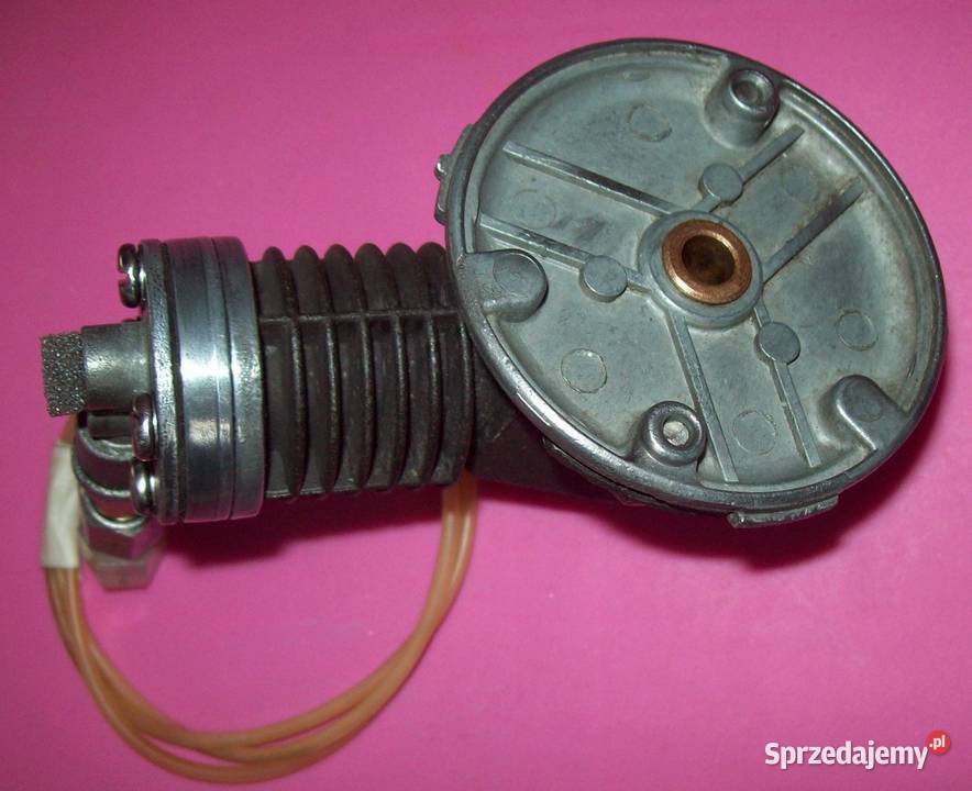 KOMPRESOR tylnego zawieszenia Mercedes W 123300