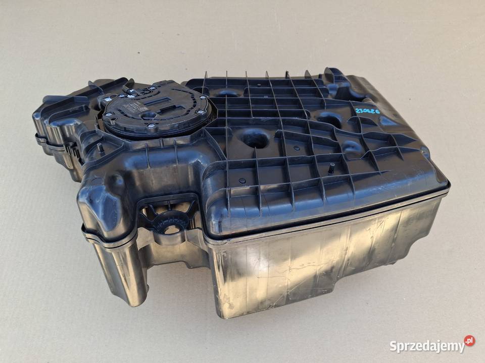 MERCEDES EKLASA W213 ZBIORNIK ADBLUE ADBLUE Bieleń