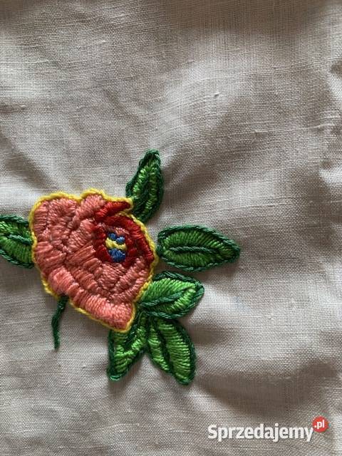 Haft rękodzieło kwiaty kolorowe inicjał A hand śląskie Częstochowa