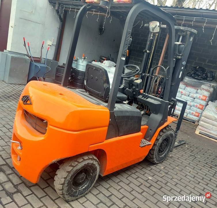 Wózek widłowy Hangcha 2011 diesel