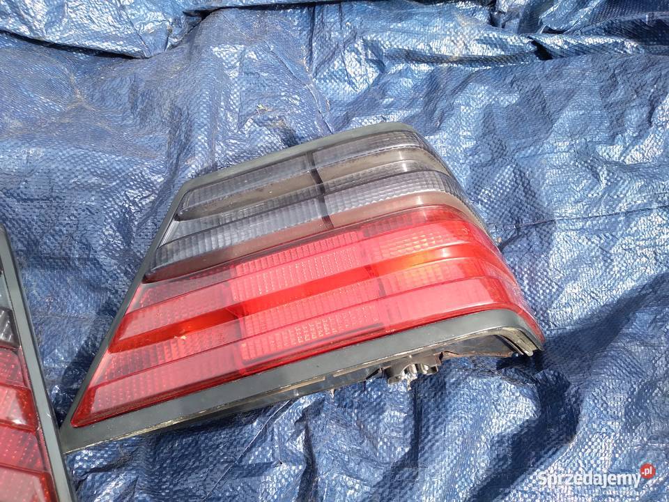 Mercedes w124 coupe lampa tylna DEPO sprzedam