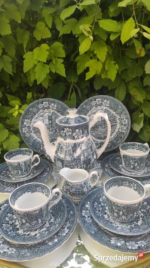 Royal Tudor Ware
Statforshire serwis Porcelana i szkło Pabianice