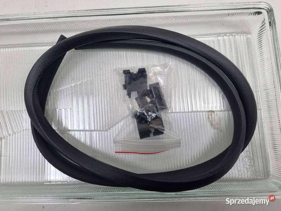 Volvo 740 8388r KLOSZ PRZEDNIEJ LAMPY LEWY PRZÓD lubelskie Rudka