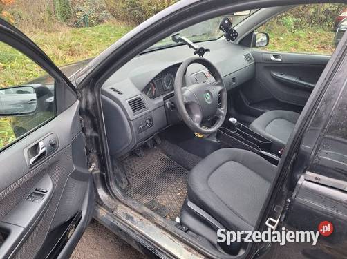 Syndyk sprzeda samochód Skoda Fabia Rok produkcji 2005 Szczecin