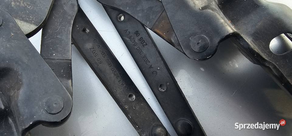 Zawias maski Mercedes W203 Coupe 2038800328 osobowe Zawiasy, bolce i prowadnice Zbąszyń