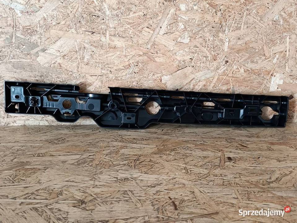 BMW F90 G30 G31 ŚLIZG LISTWY PROGOWEJ LEWY osobowe