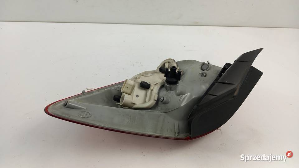OPEL ASTRA J HB LAMPA TYŁ LEWA