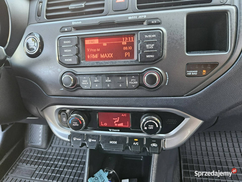 Kia Rio 1 właściciel Klima Tempomat Czujniki Ruda Śląska sprzedam