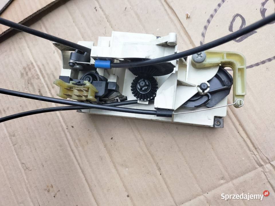 AUDI 80 B3 80B3 PANELU NAWIEWU LINKI Kamień-Kolonia sprzedam