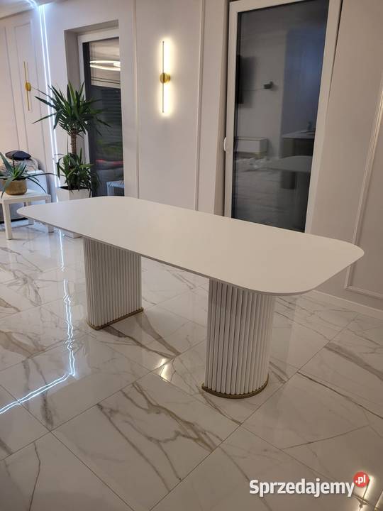 Stół LORIS stół z lamelami AKANT Meble Gierałtowiczki