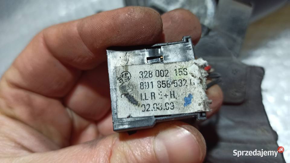 Lusterko prawe Audi A4 B5 zewnętrzne 5 PIN Karoseria Dębica