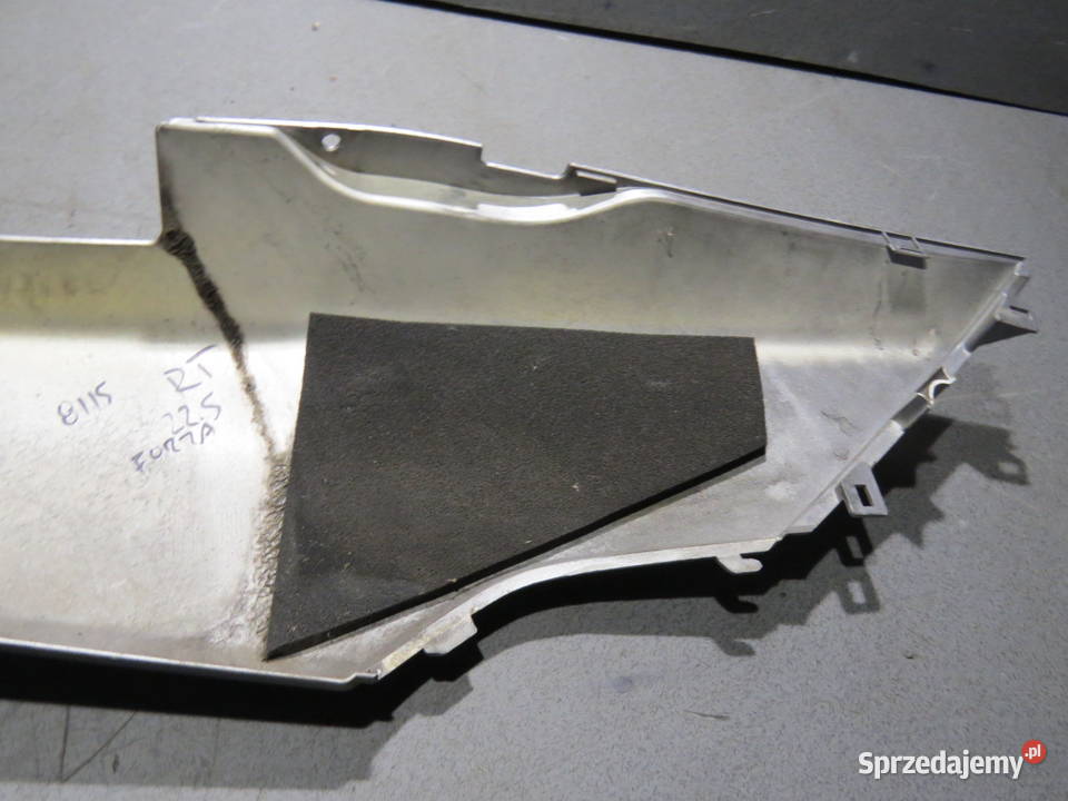 HONDA FORZA 250 NSS 2008 OWIEWKA OSŁONA BOK Płock sprzedam