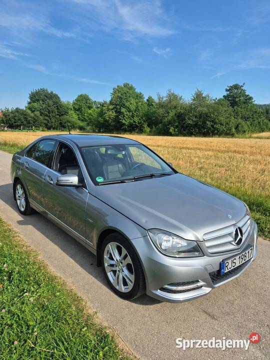Mercedes C klasa 18 benzyna piękny stan Jasło
