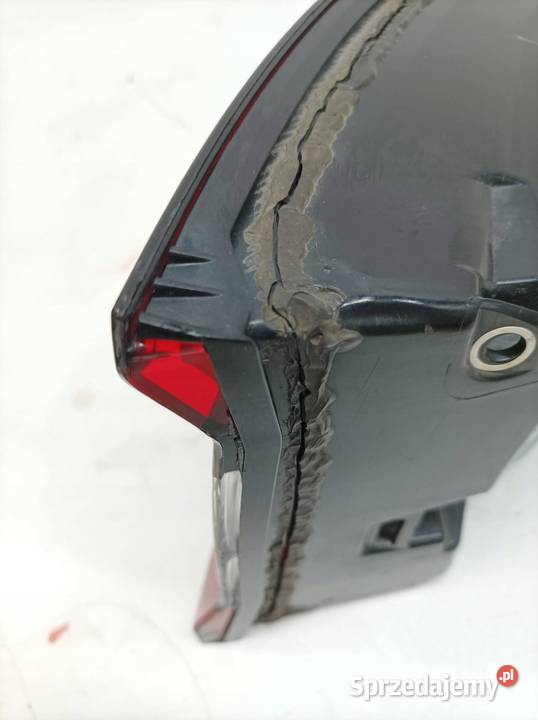 LAMPA TYŁ LEWA LED EUROPA 68213145AD Dodge sprzedam