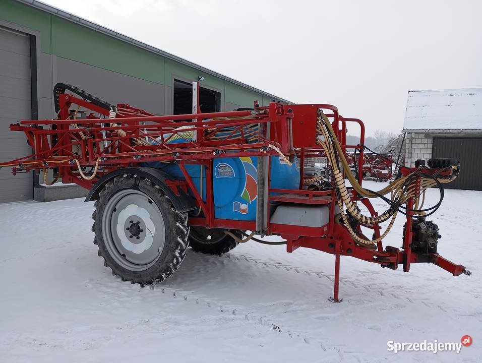 Opryskiwacz ciągany Biardzki 2200l belka 18m Radom