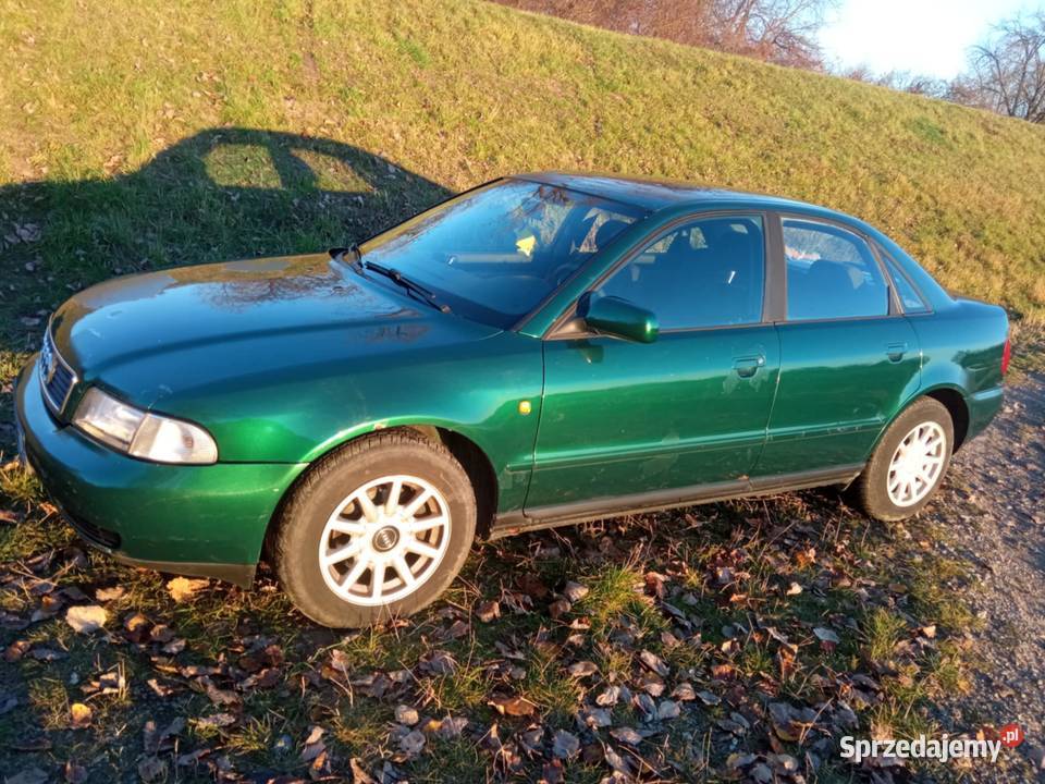 AUDI A4 B5 16 BG 299999km Nowe sprzedam