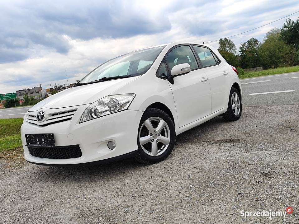 Toyota Auris 2011r Lift 16 Benz z Niemiec Królewiec