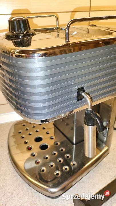 Ekspres DeLonghi Scultura EC