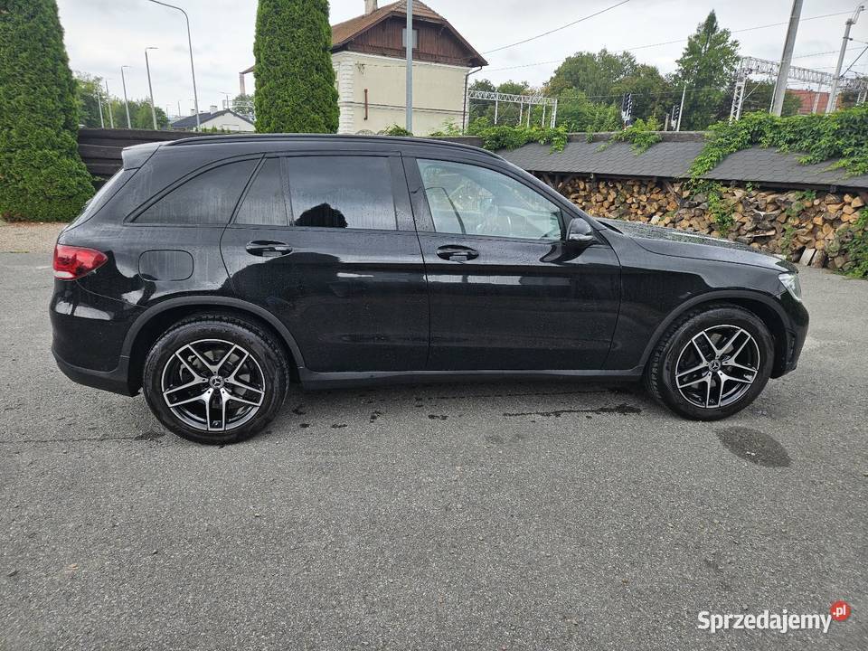 Mercedes glc 4matic 200d amg lakier metallic Mercedes-Benz