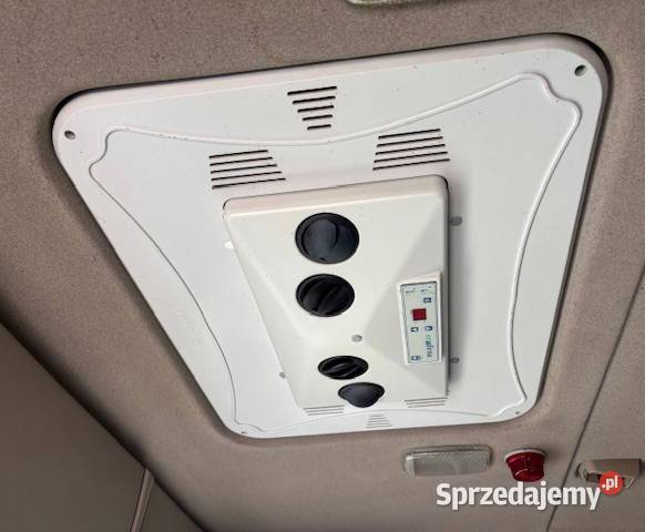 Wywrotka do pelettu paszy sruty zboza Scania 420 czerwony