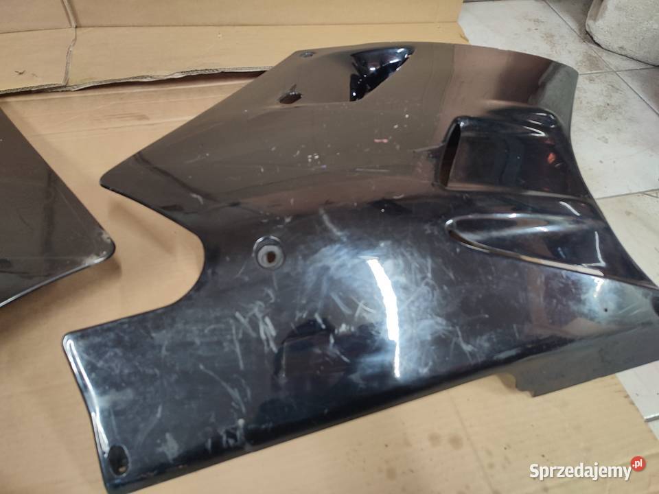 Kawasaki ZZR 1100 owiewki boczki prawy lewy Elementy nadwozia Jelenia Góra