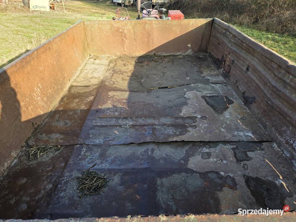 Wywrotka jedno osiowa transport Złoczew laweta sprzedam