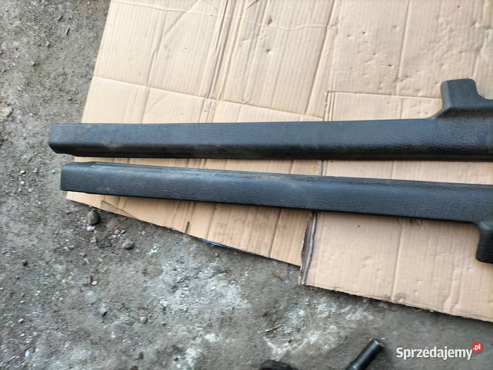 AUDI 80 B4 80B4 OSŁONA LISTWA WEWNĘTRZNA PROGU sprzedam