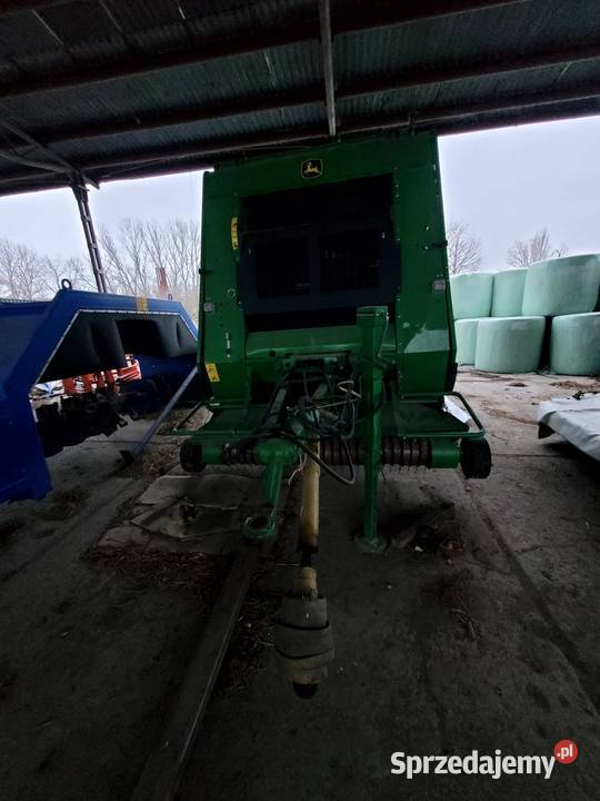 Prasa rolująca John Deere 5822 2008 r Strzelin