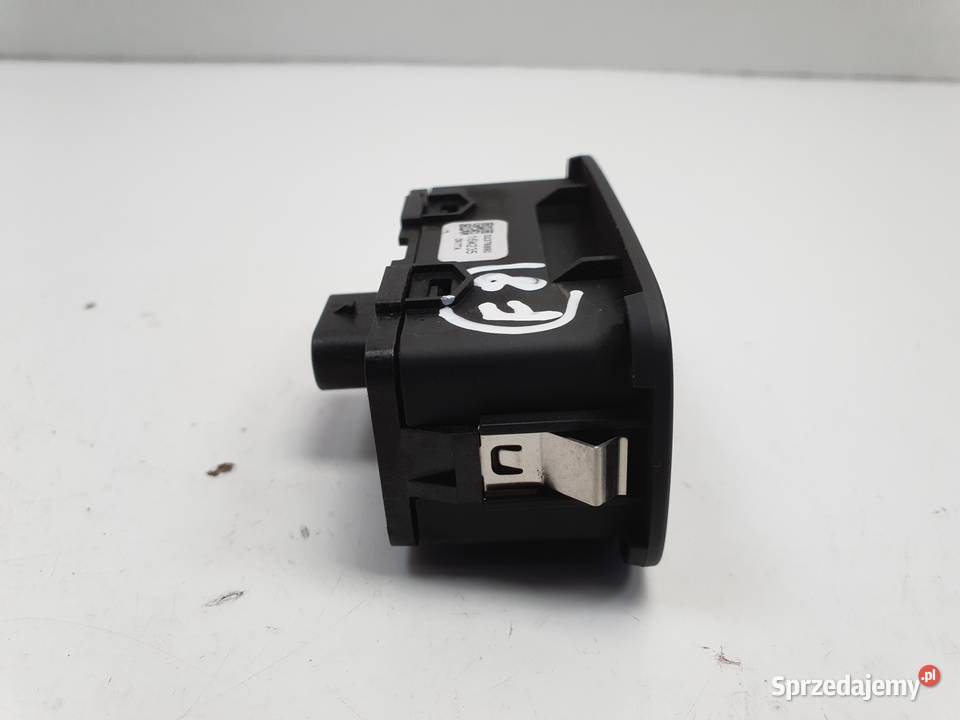 Volvo S90 II XC60 II XC90 II PRZYCISK KLAMPY Części samochodowe Chełm