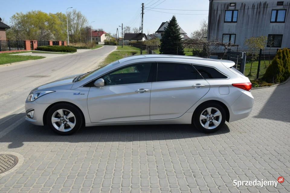 Hyundai i40 16B Navi Kamera Led Sprowadzony 1591cm3 Majdan Sieniawski