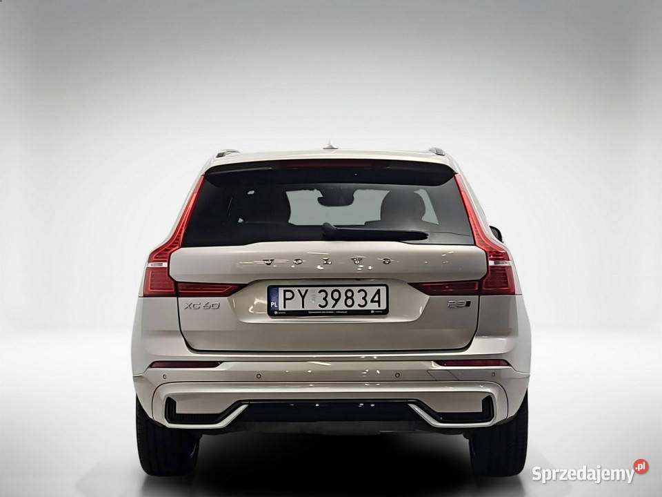 Volvo XC 60 B5 B AWD Ultimate Dark aut Z benzyna Warszawa