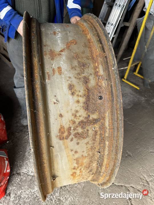 Felgi z oponami 136 R38 Michalów